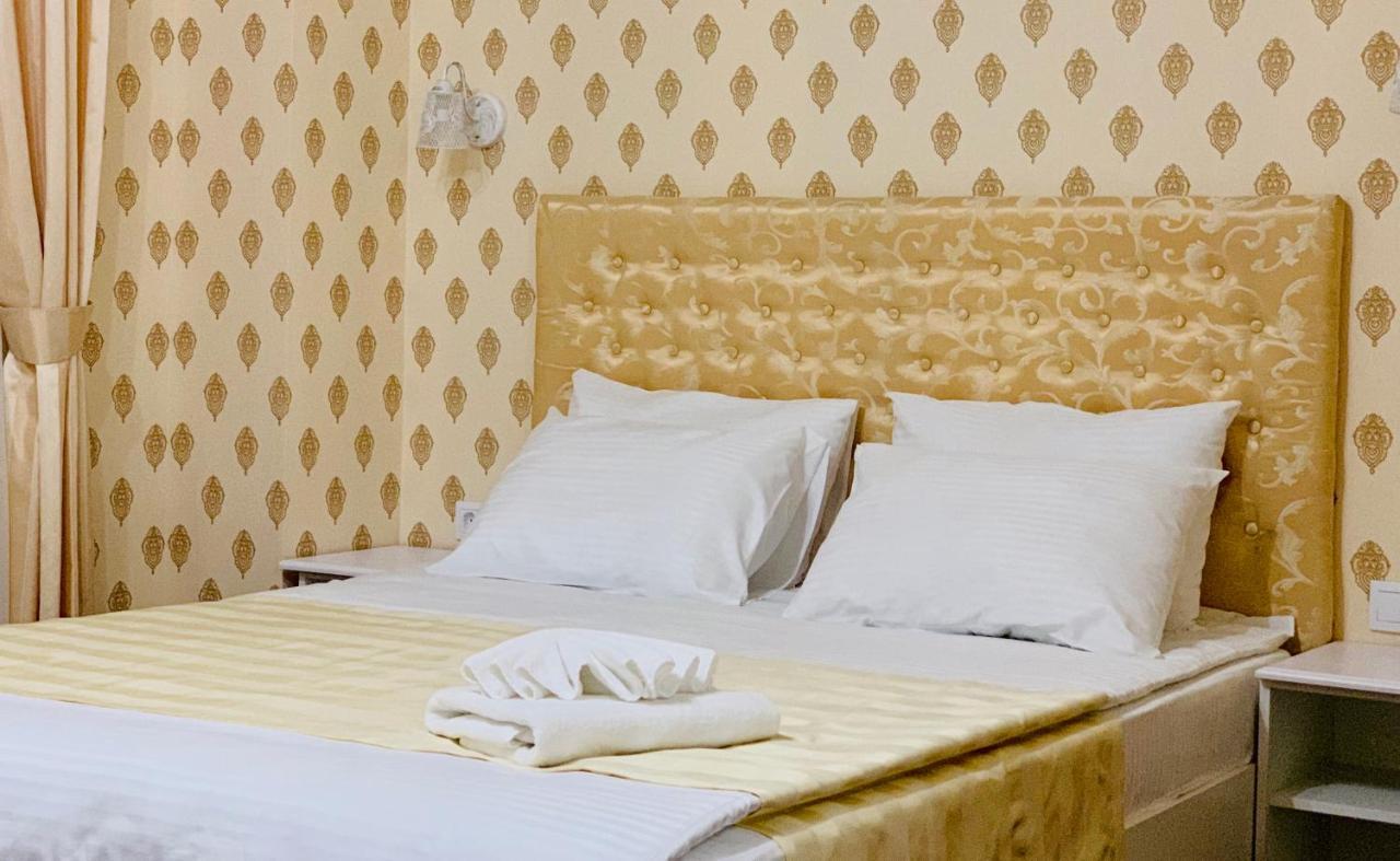 Sergeev Hotel Nikolayev Bagian luar foto
