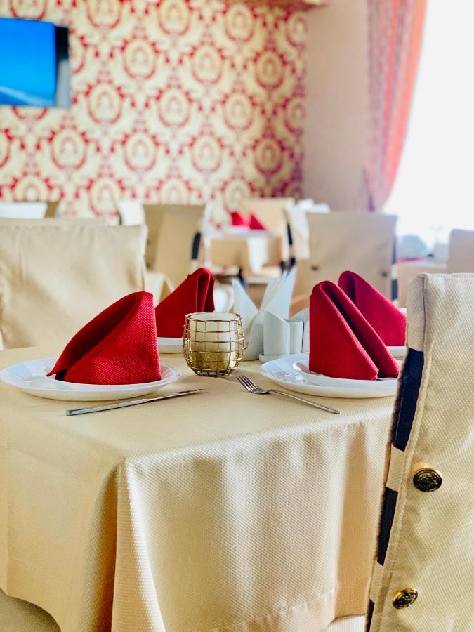 Sergeev Hotel Nikolayev Bagian luar foto