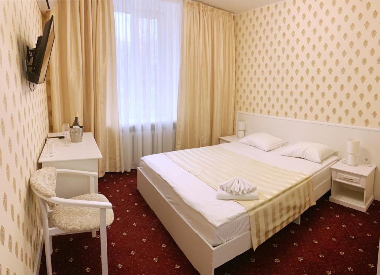 Sergeev Hotel Nikolayev Bagian luar foto
