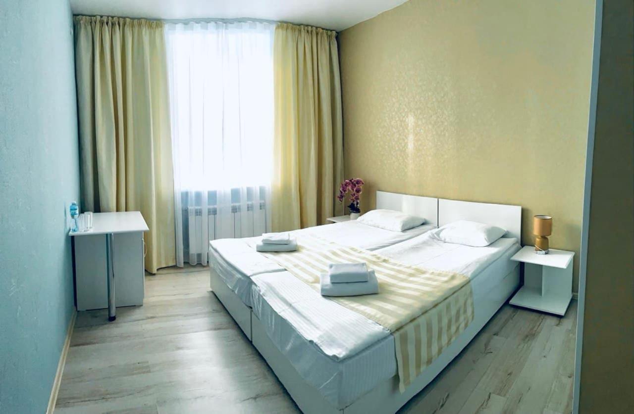 Sergeev Hotel Nikolayev Bagian luar foto